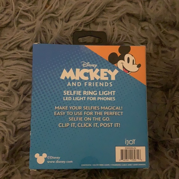 Disney iJoy Mickey Mouse Clip On Selfie Ring Light for Phone - Picture 2 of 5